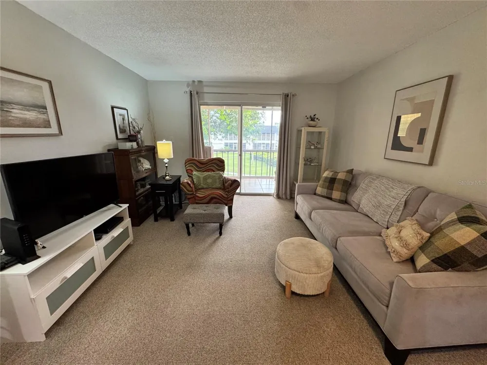 304 46TH AVENUE TERRACE W #421 Bradenton, FL 34207