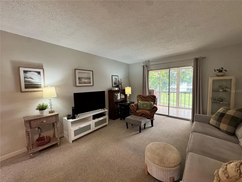 304 46TH AVENUE TERRACE W #421 Bradenton, FL 34207