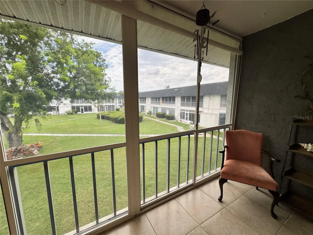 304 46TH AVENUE TERRACE W #421 Bradenton, FL 34207