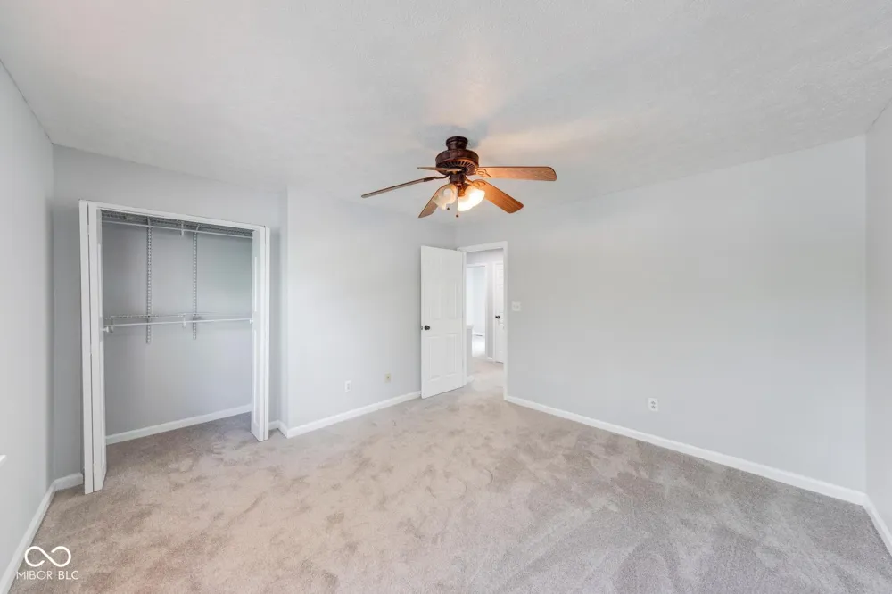 2042 Thousand Oaks Boulevard Indianapolis, IN 46214