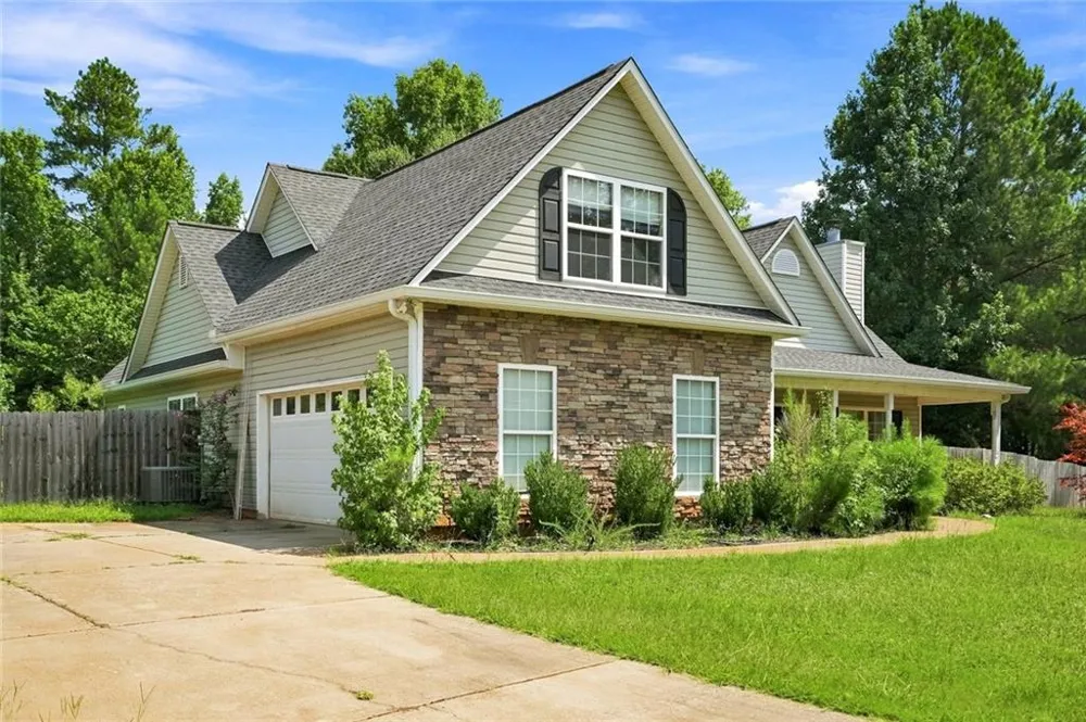 102 Independent Court Griffin, GA 30224