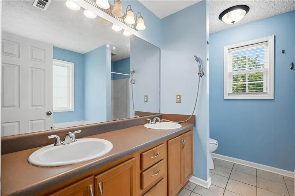 102 Independent Court Griffin, GA 30224