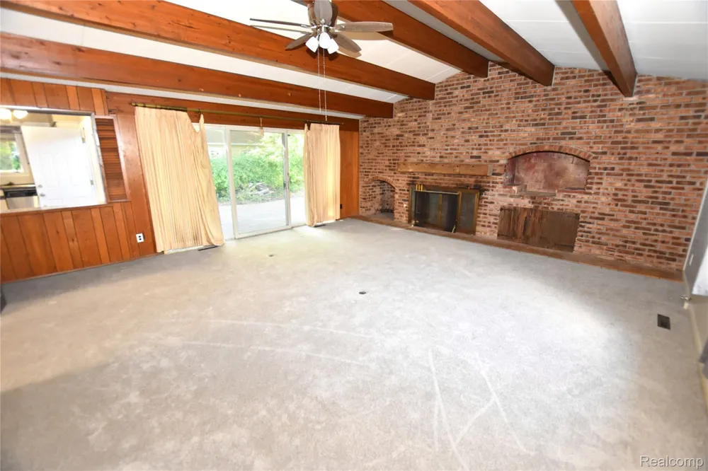 2332 Nolen Drive Flint City, MI 48504