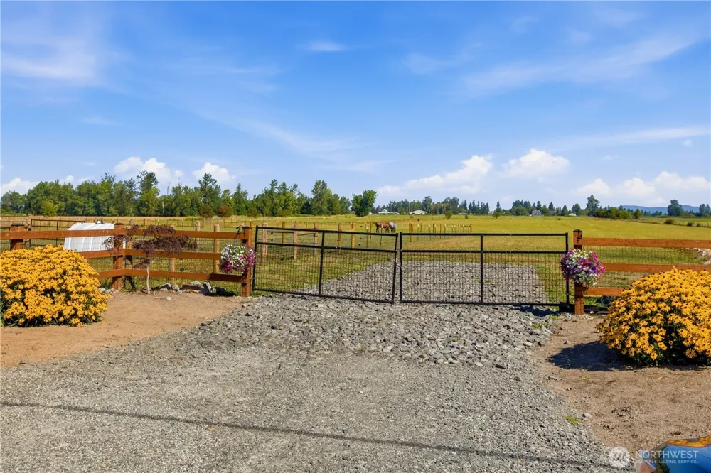 23130 SE 464th Street Enumclaw, WA 98022