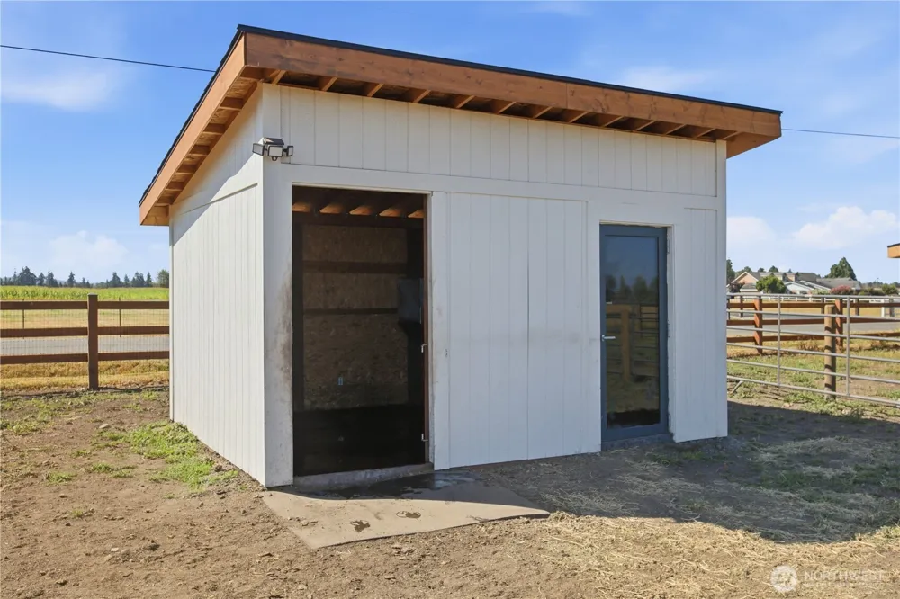 23130 SE 464th Street Enumclaw, WA 98022