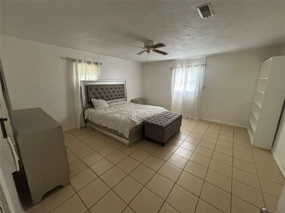 225 Beatrice Street La Marque, TX 77568