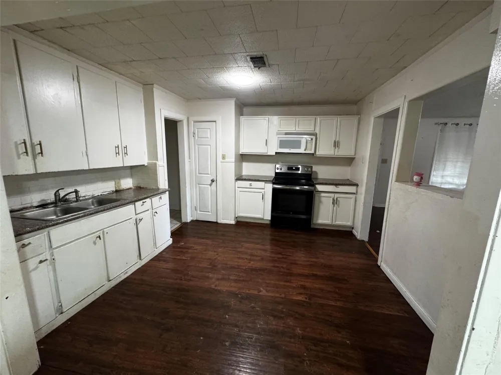 225 Beatrice Street La Marque, TX 77568