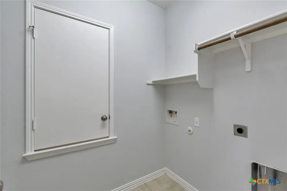 2012 Elaina Loop Leander, TX 78641