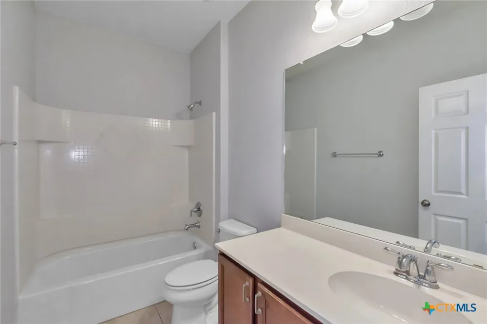 2012 Elaina Loop Leander, TX 78641