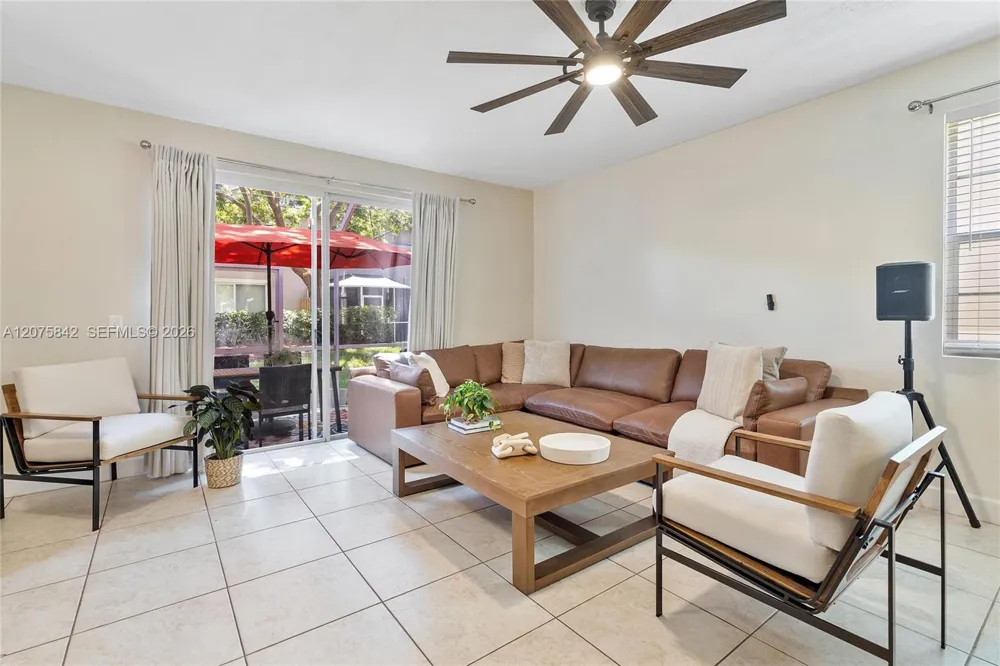 2224 Salerno Cir Weston, FL 33327
