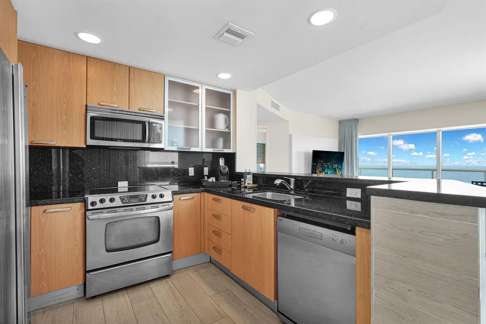 505 FORT LAUDERDALE BEACH BOULEVARD #1817 Fort Lauderdale, FL 33304