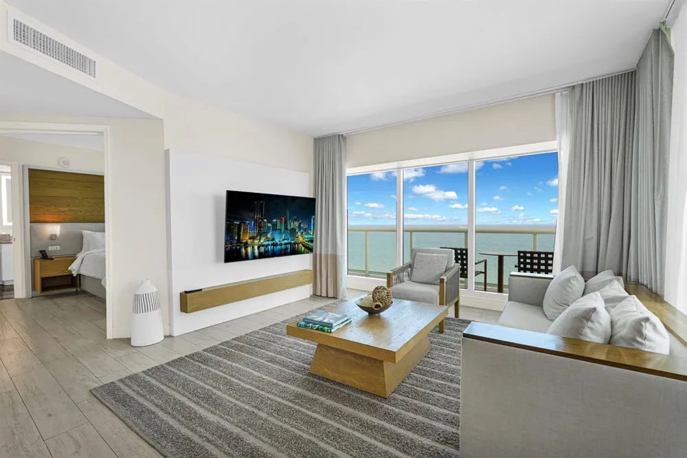 505 FORT LAUDERDALE BEACH BOULEVARD #1817 Fort Lauderdale, FL 33304