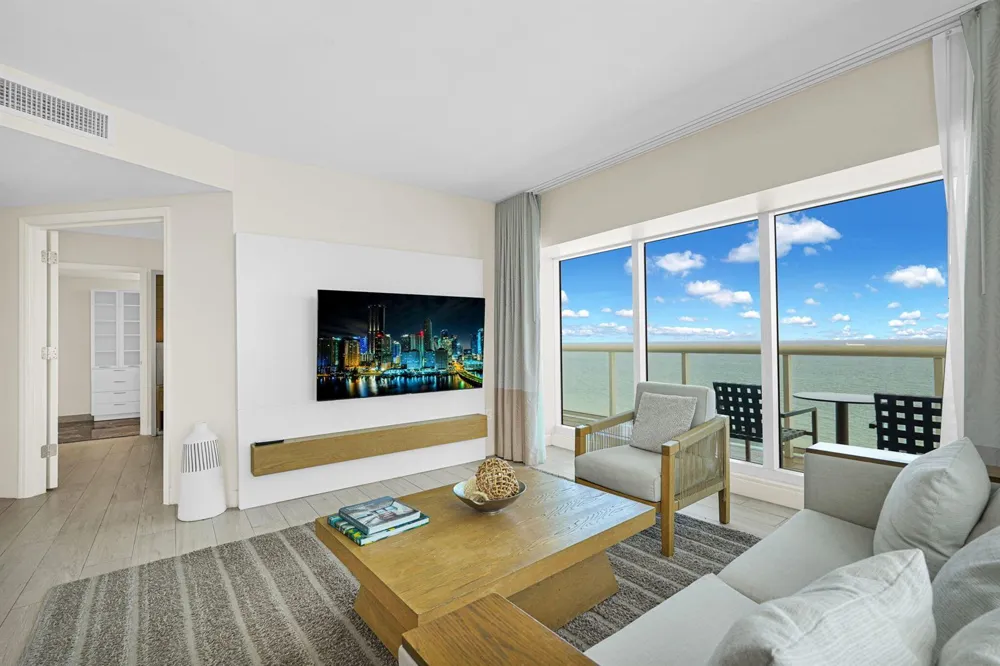 505 FORT LAUDERDALE BEACH BOULEVARD #1817 Fort Lauderdale, FL 33304