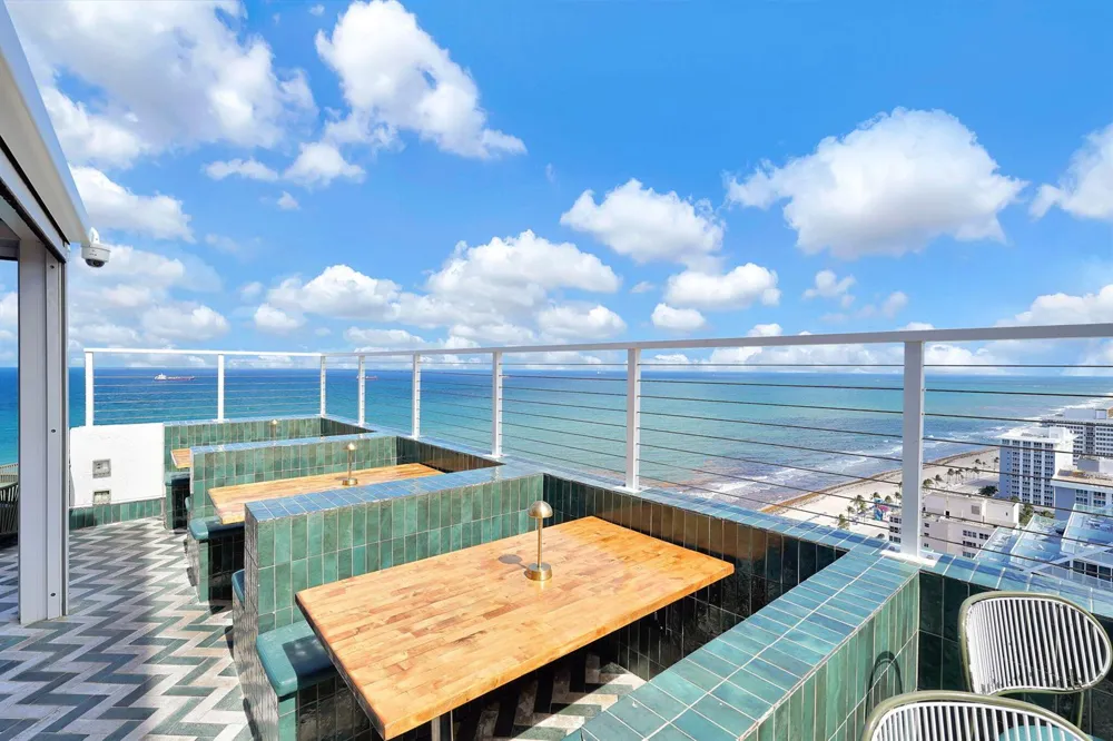 505 FORT LAUDERDALE BEACH BOULEVARD #1817 Fort Lauderdale, FL 33304