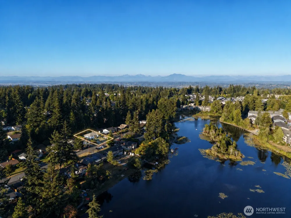 431 72nd Street SE Everett, WA 98203