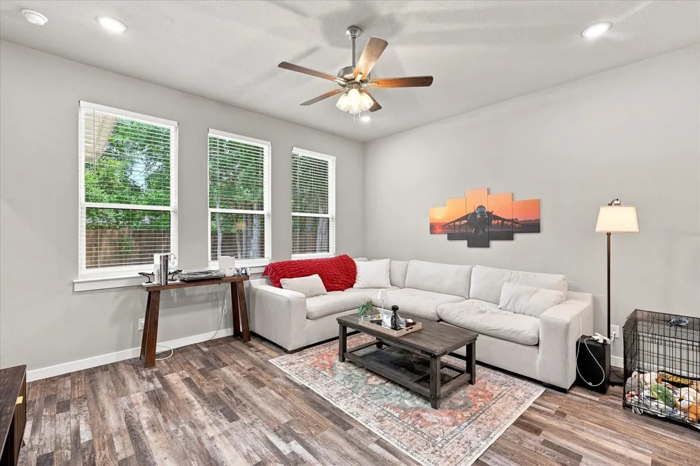 1001 Oak Valley Road Burleson, TX 76028