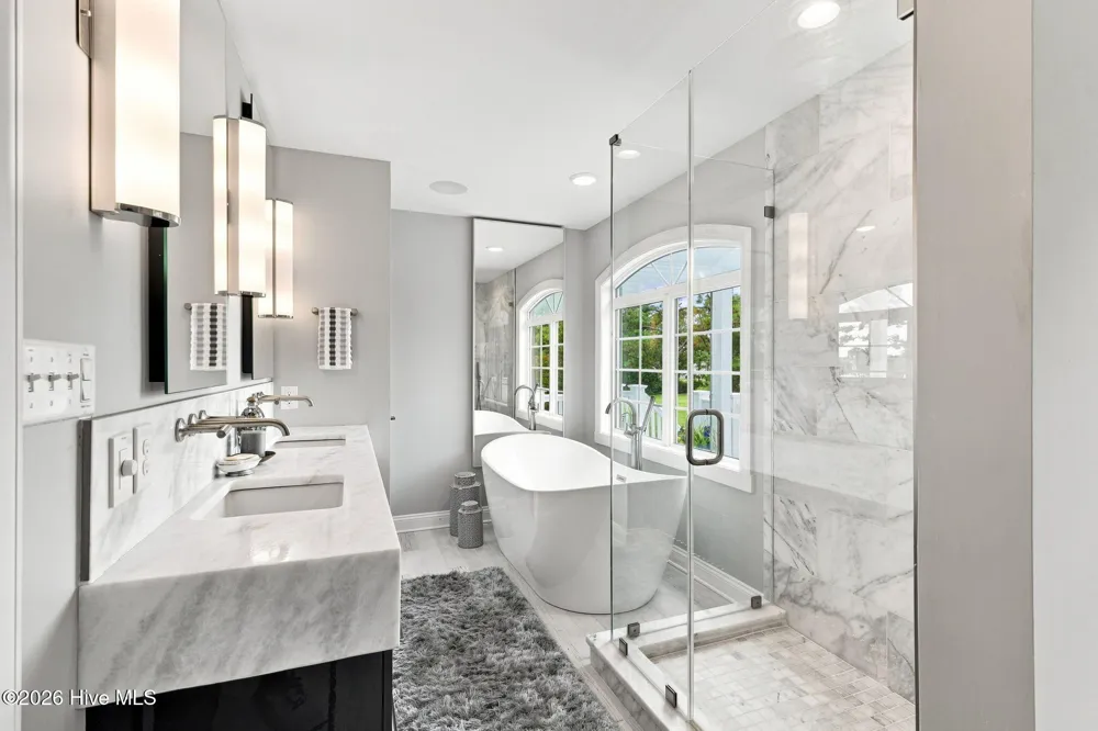 404 Perkins Road Beaufort, NC 28516