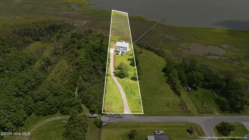 404 Perkins Road Beaufort, NC 28516