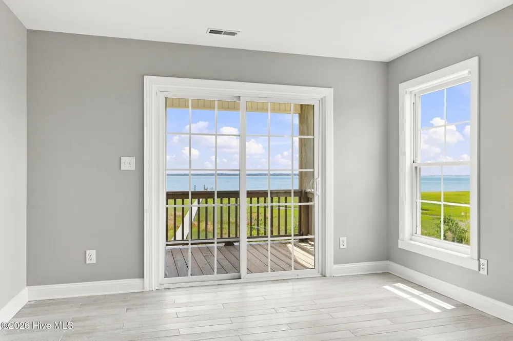 404 Perkins Road Beaufort, NC 28516