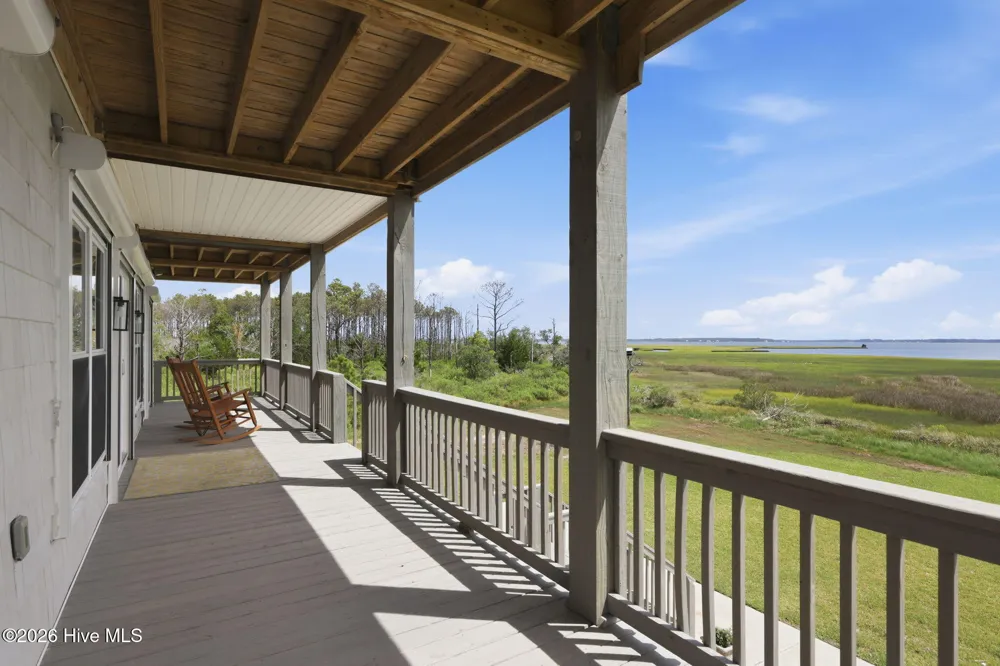 404 Perkins Road Beaufort, NC 28516