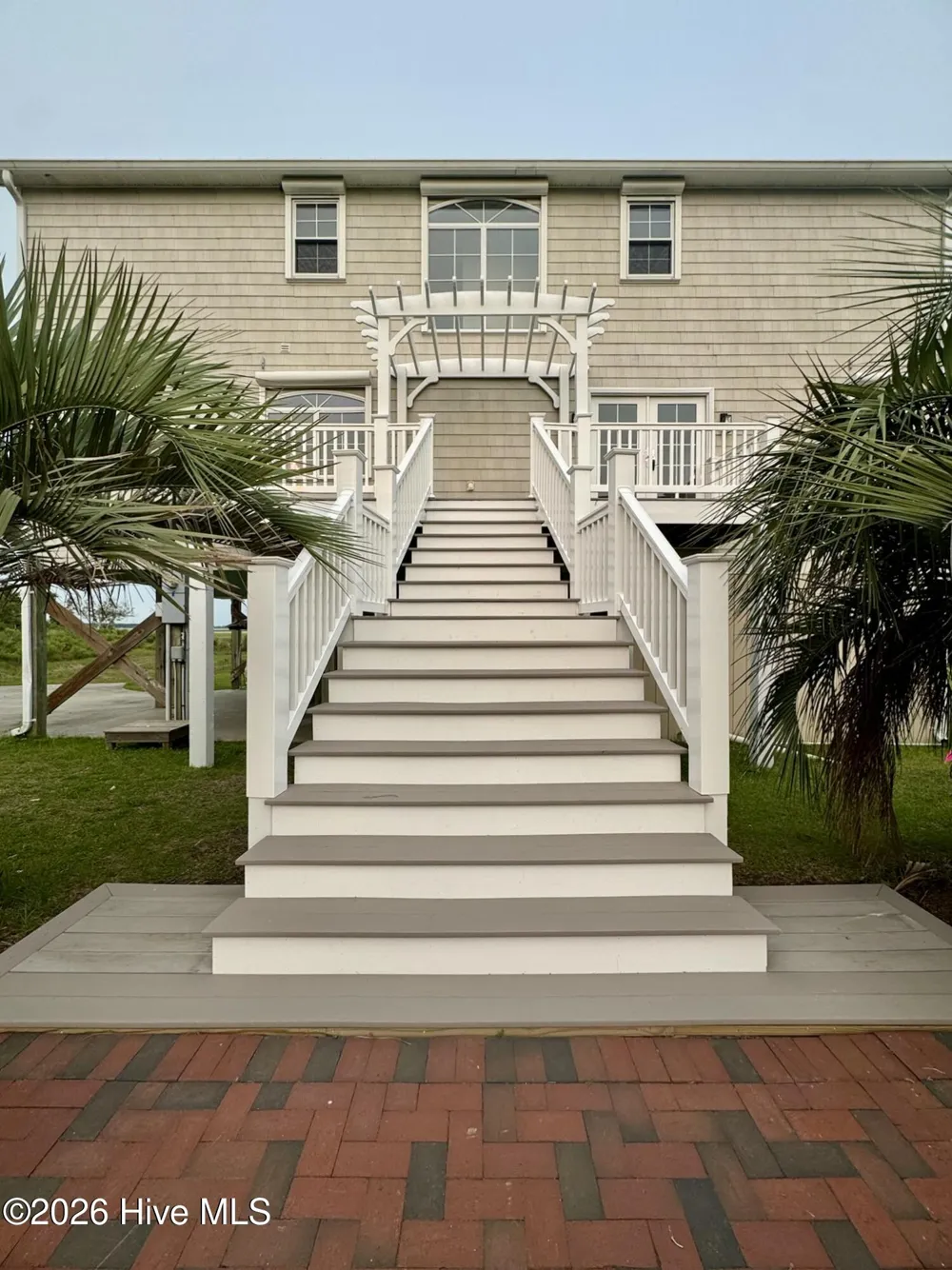 404 Perkins Road Beaufort, NC 28516