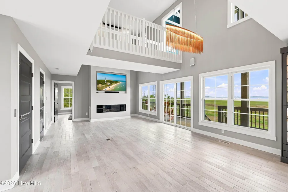 404 Perkins Road Beaufort, NC 28516