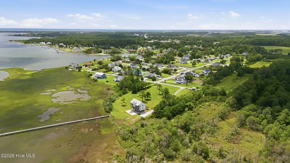 404 Perkins Road Beaufort, NC 28516