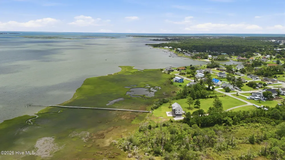 404 Perkins Road Beaufort, NC 28516