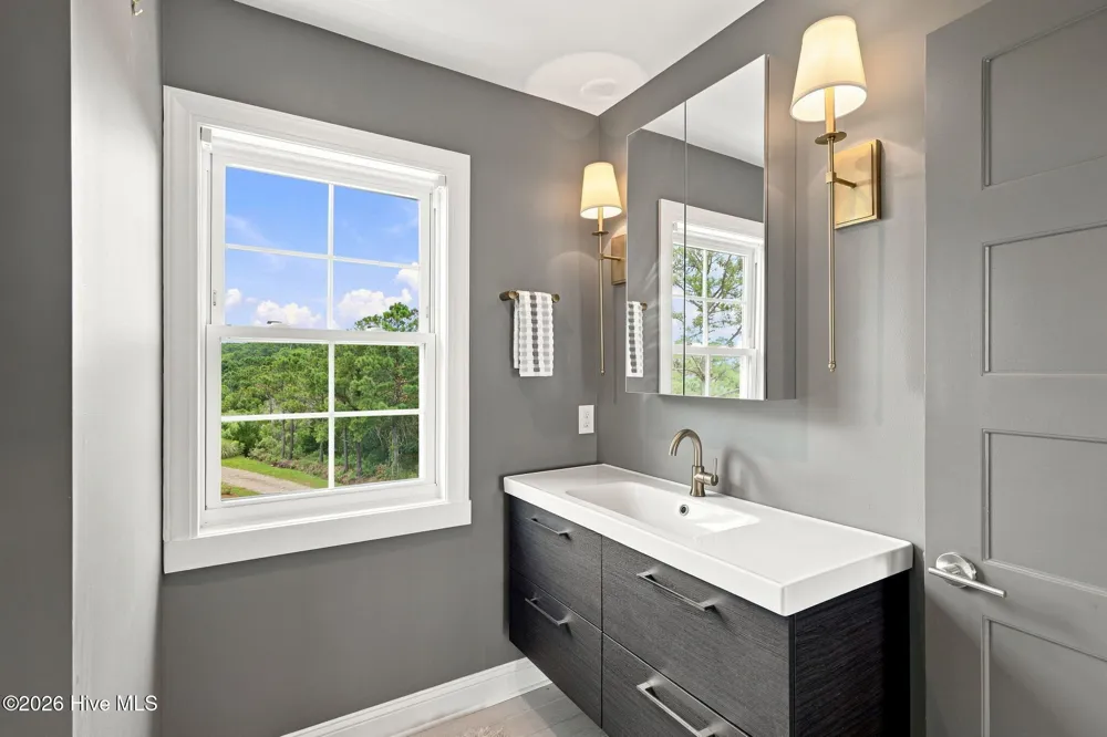 404 Perkins Road Beaufort, NC 28516