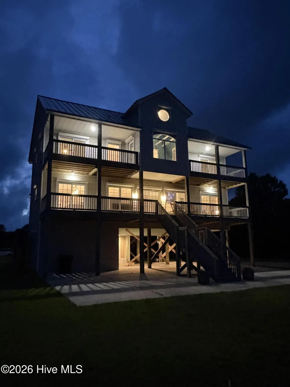 404 Perkins Road Beaufort, NC 28516