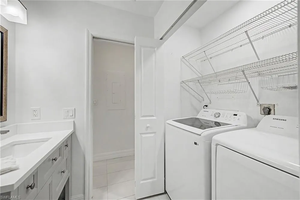 400 Fox Haven Drive #4307 Naples, FL 34104
