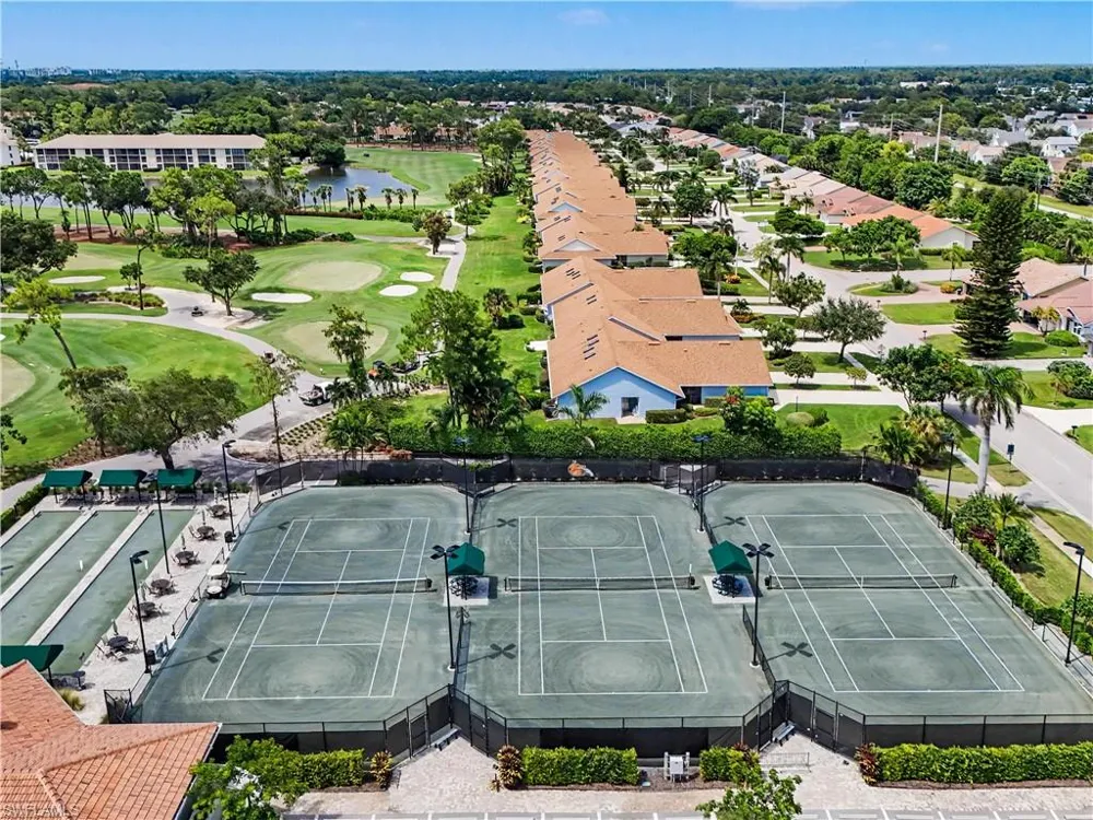400 Fox Haven Drive #4307 Naples, FL 34104
