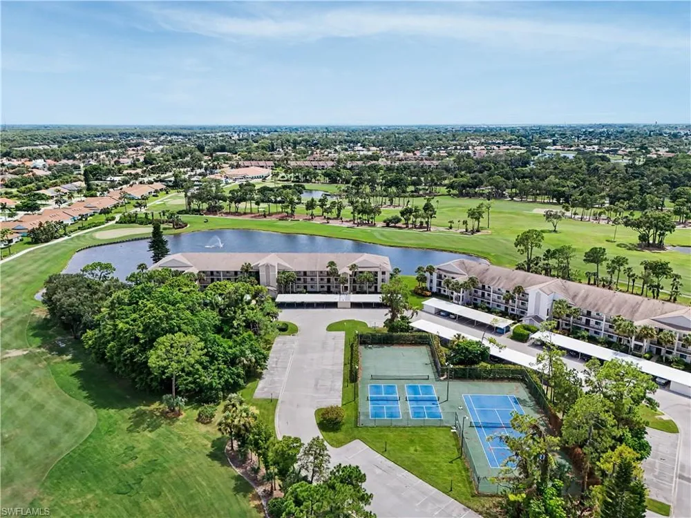 400 Fox Haven Drive #4307 Naples, FL 34104