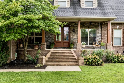 636 Greene Dr