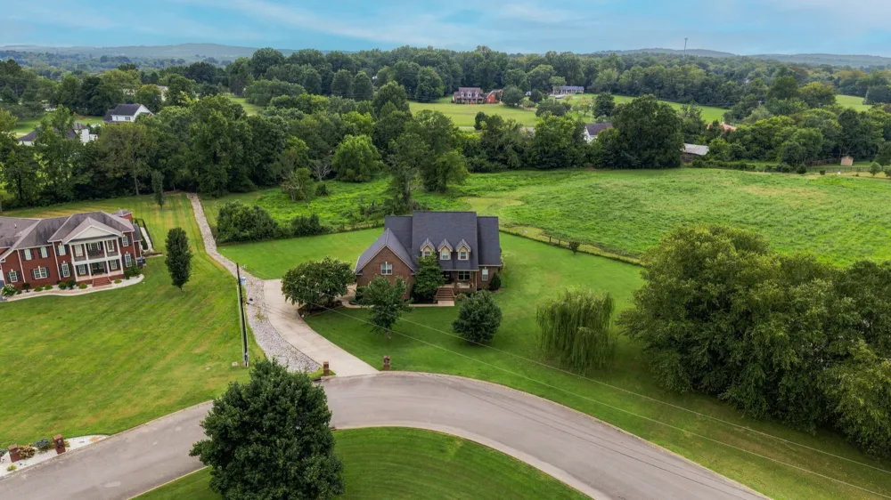 636 Greene Dr Lebanon, TN 37087
