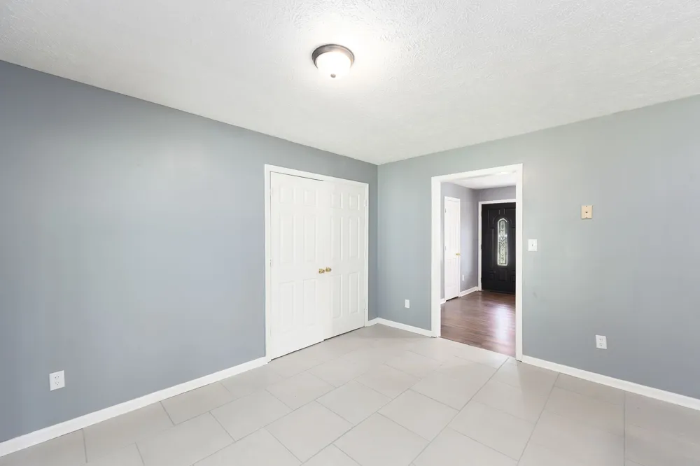 19 Dyer Creek Ln Jackson, TN 38305
