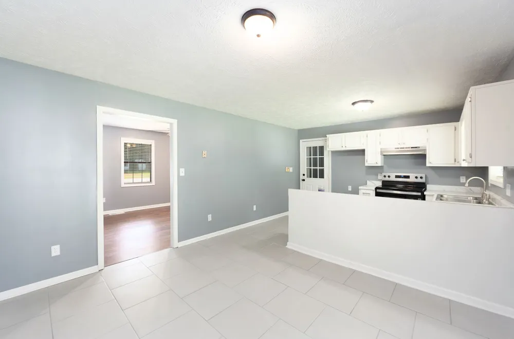 19 Dyer Creek Ln Jackson, TN 38305