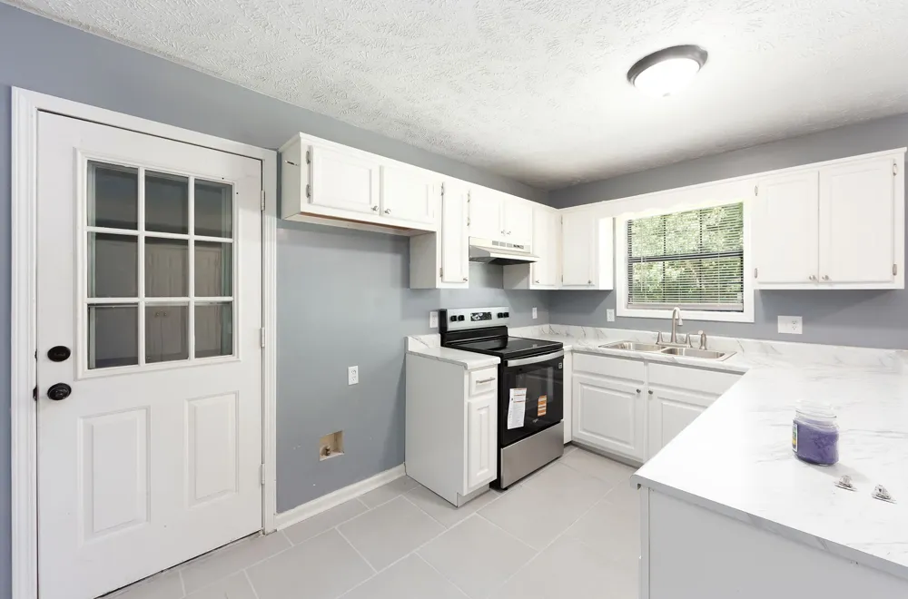 19 Dyer Creek Ln Jackson, TN 38305