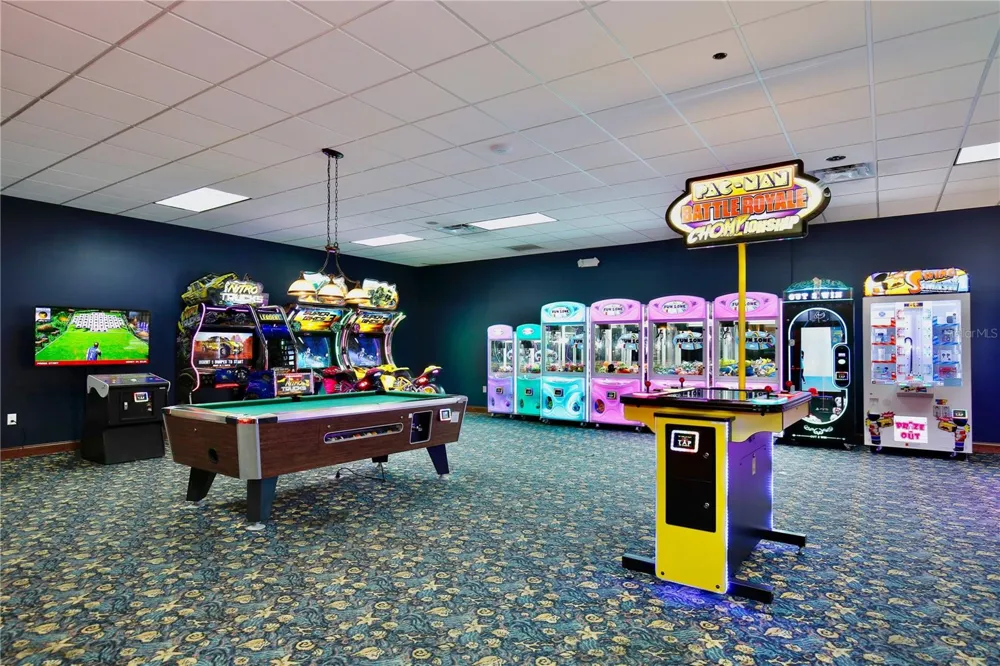 8849 CANDY PALM ROAD Kissimmee, FL 34747