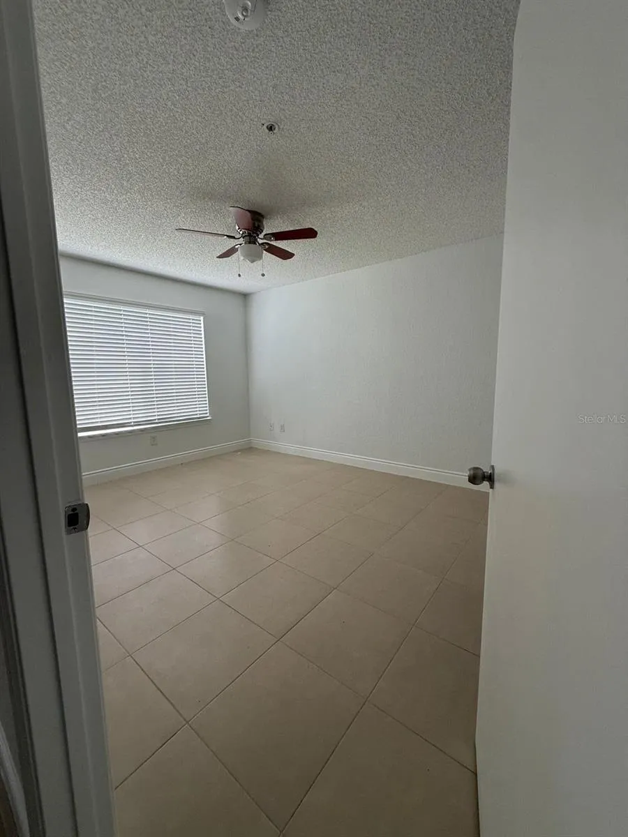 2218 GRAND CAYMAN COURT #1325 Kissimmee, FL 34741