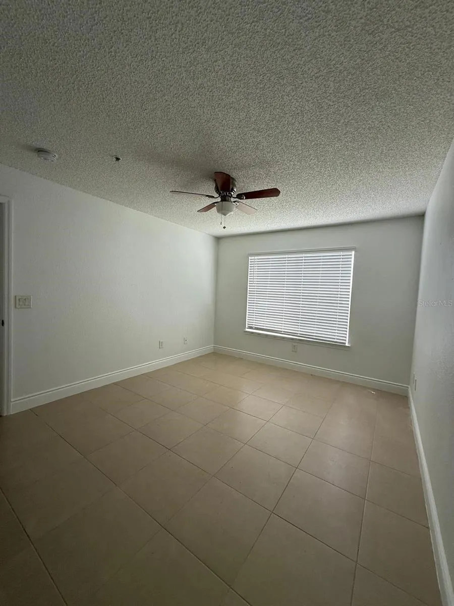 2218 GRAND CAYMAN COURT #1325 Kissimmee, FL 34741