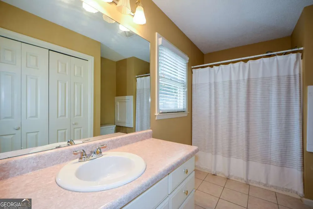 41 Clark Station RD Jasper, GA 30143