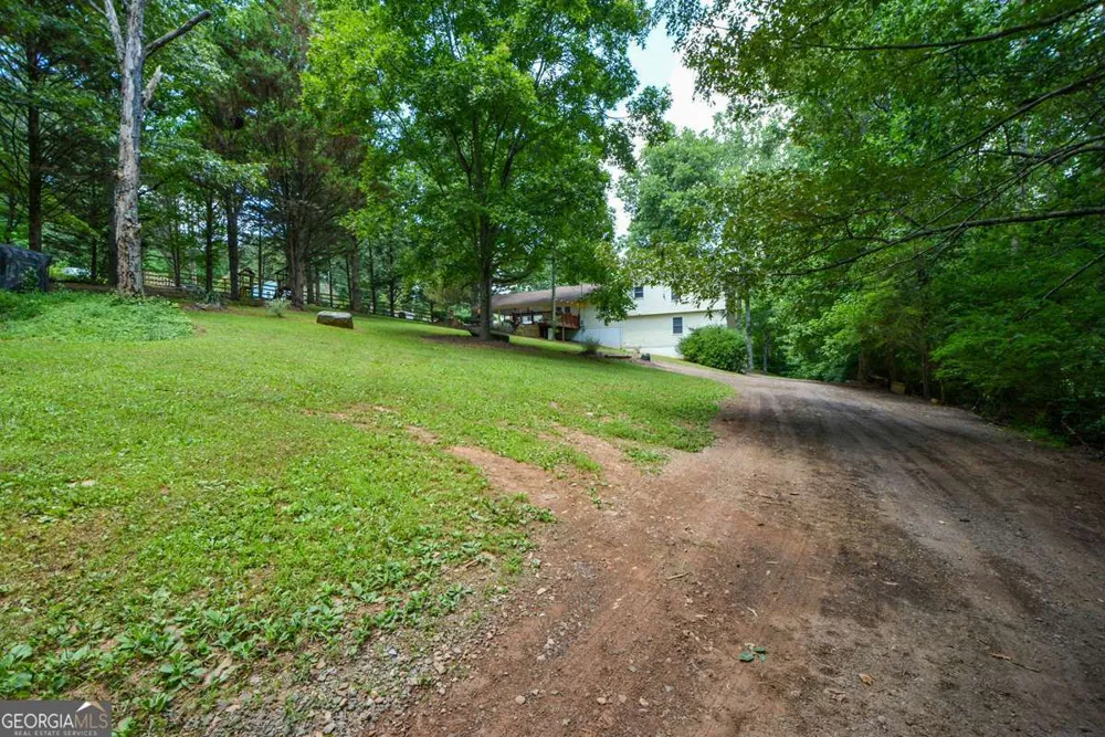 41 Clark Station RD Jasper, GA 30143