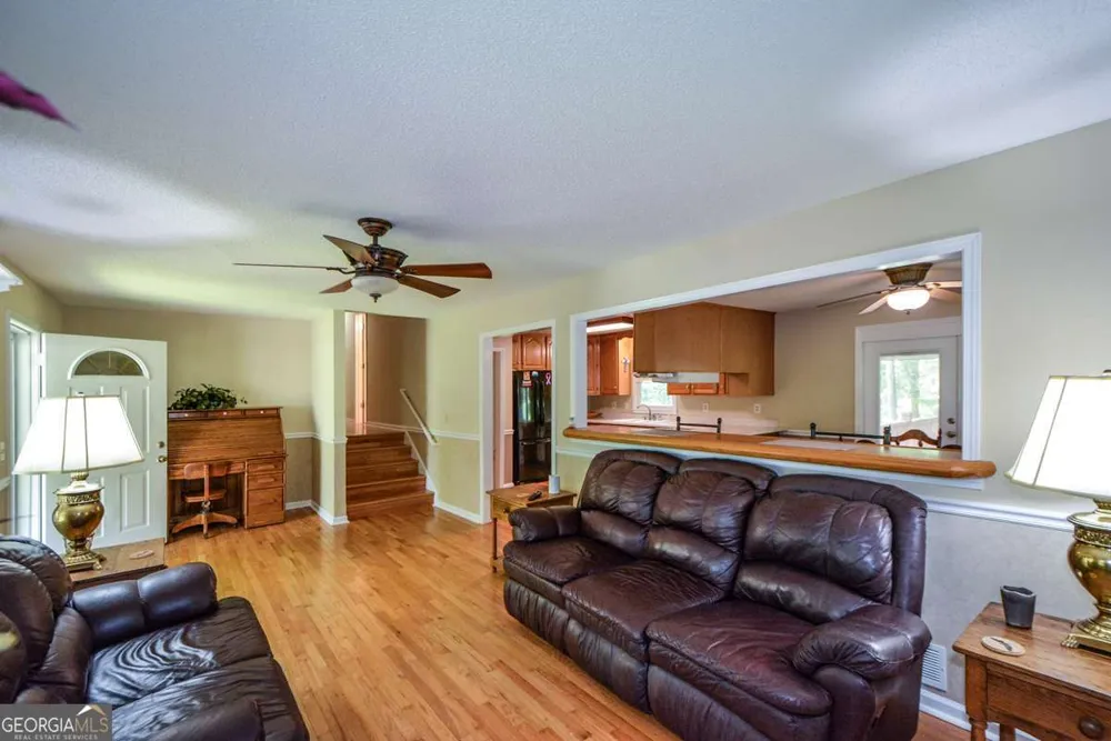 41 Clark Station RD Jasper, GA 30143