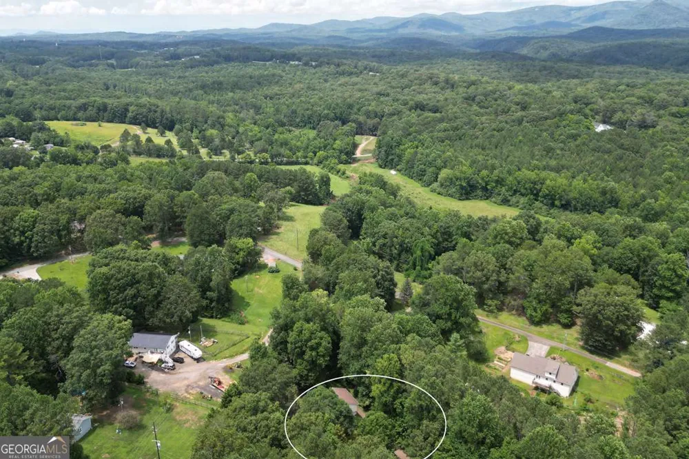 41 Clark Station RD Jasper, GA 30143