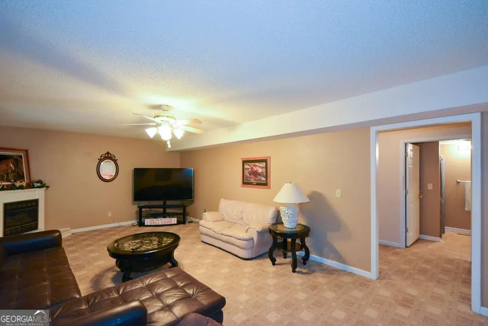 41 Clark Station RD Jasper, GA 30143