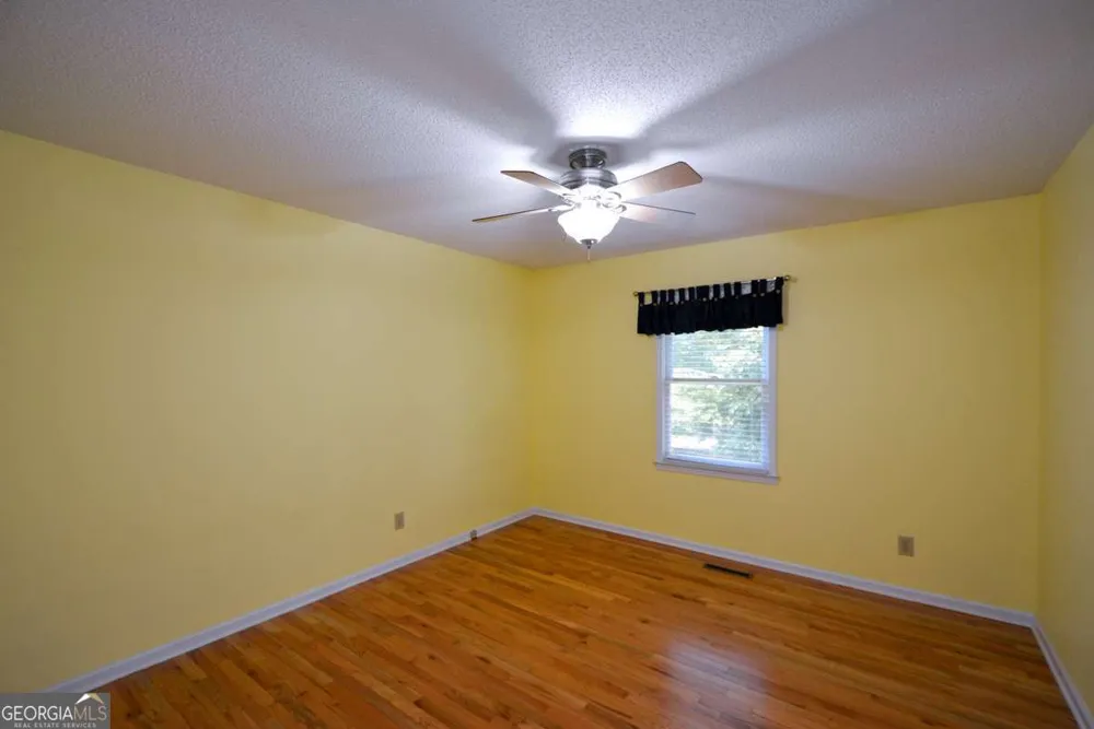 41 Clark Station RD Jasper, GA 30143