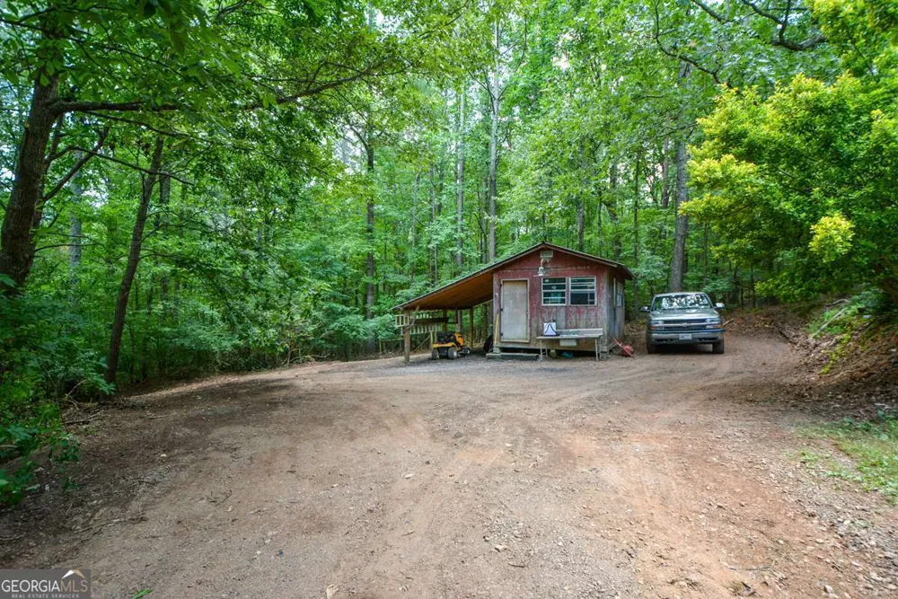 41 Clark Station RD Jasper, GA 30143