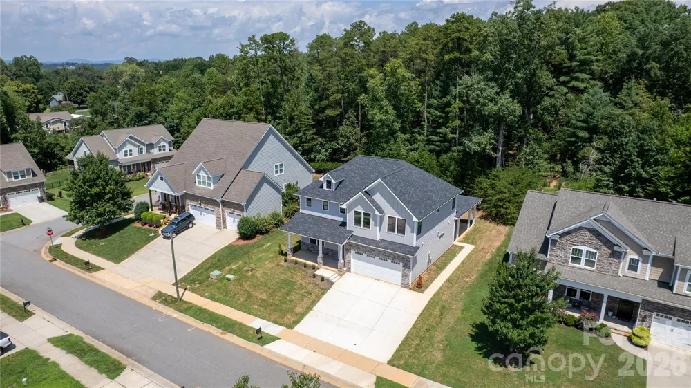 1207 39th Avenue NE Hickory, NC 28601
