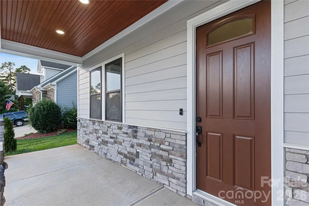 1207 39th Avenue NE Hickory, NC 28601